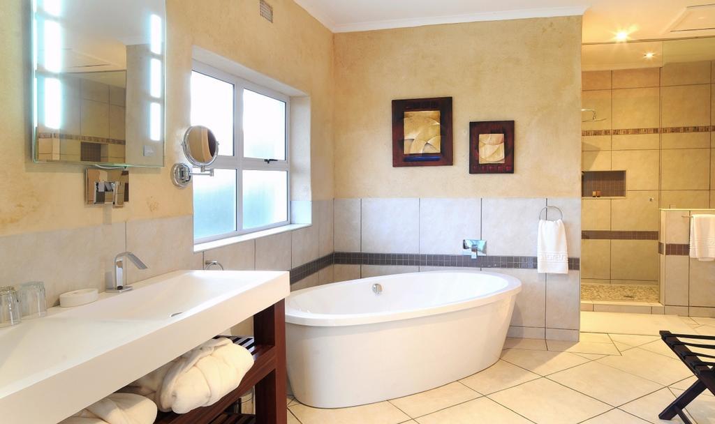 פורט אלפרד A Villa De Mer Guesthouse חדר תמונה