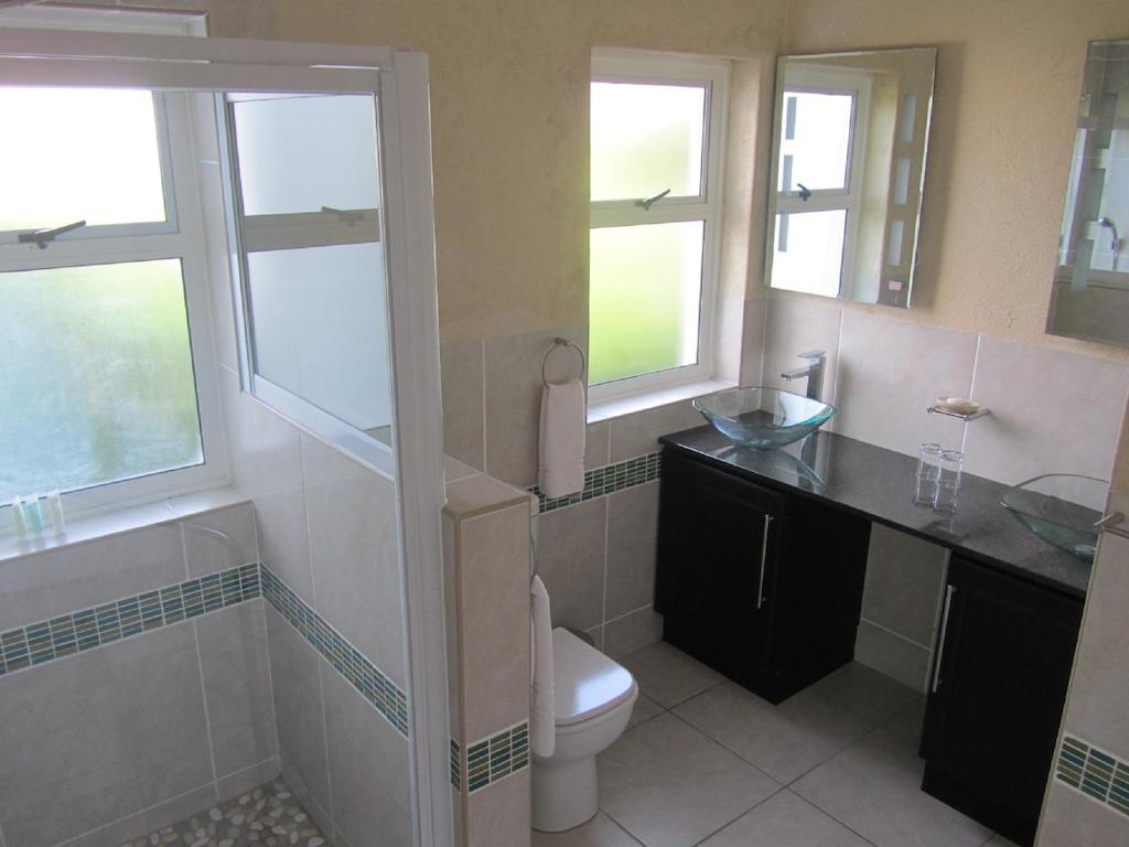 פורט אלפרד A Villa De Mer Guesthouse חדר תמונה