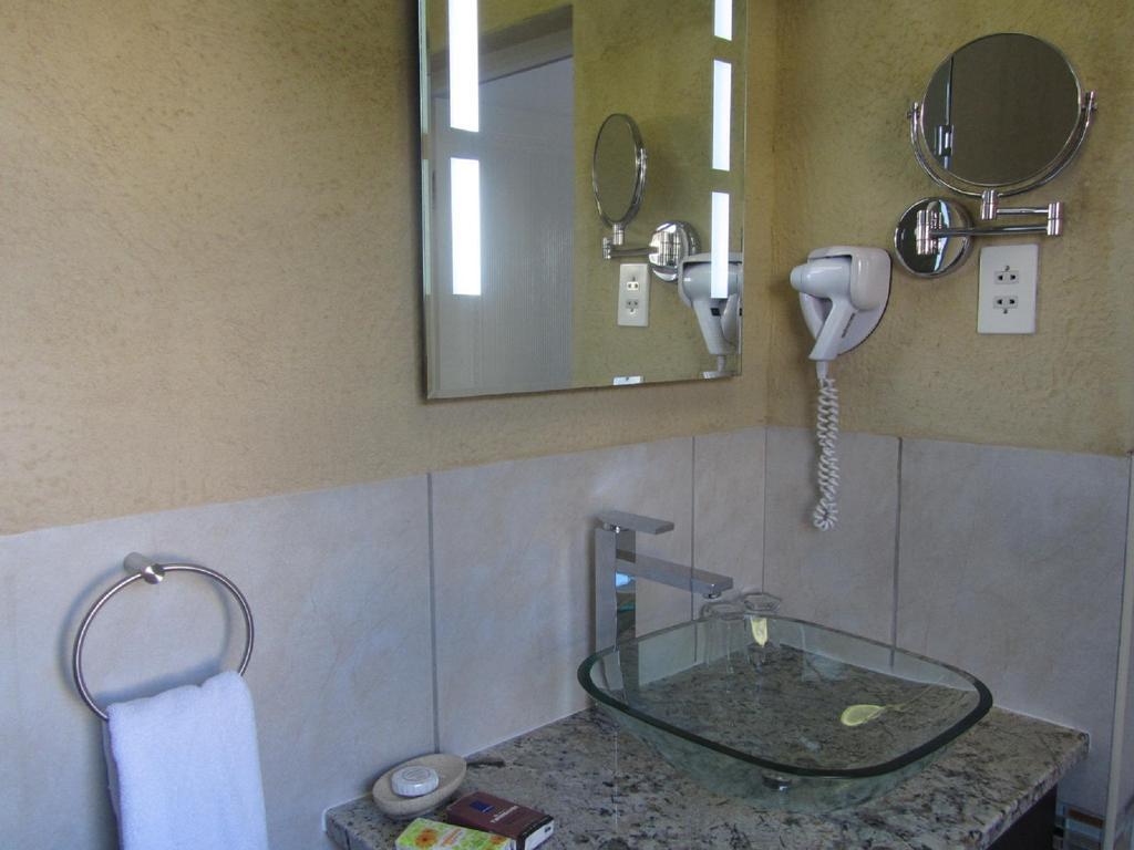 פורט אלפרד A Villa De Mer Guesthouse חדר תמונה